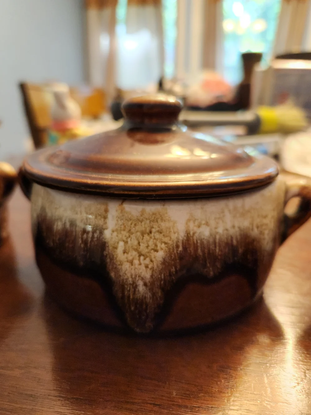 Three Vintage Ceramic Covered Soup/chili Dishes – Brown and Cream